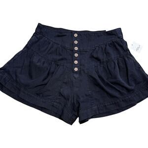 We The Free Fleur Cord Tiered Shorts Size Large NWT